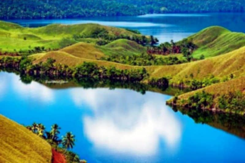 Salah satu sudut Danau Sentani, Kabupaten Jayapura, Papua.