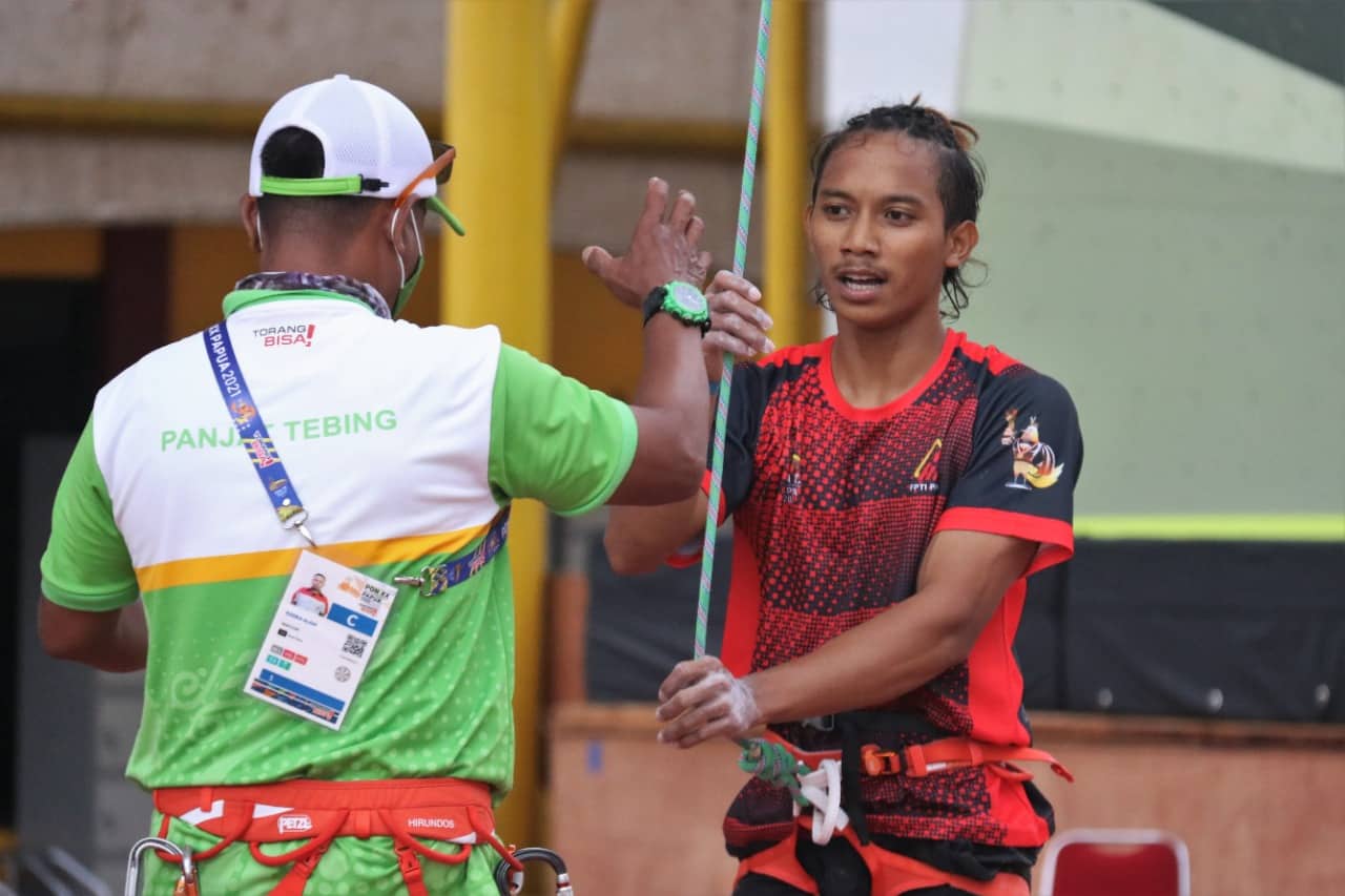 Ilustrasi berita Mimika: Climber Papua Menang di Nomor Lead Perorangan Putra