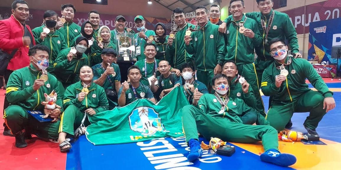 Kontingen Gulat Provinsi Jawa Timur. (Foto: Hendrik).