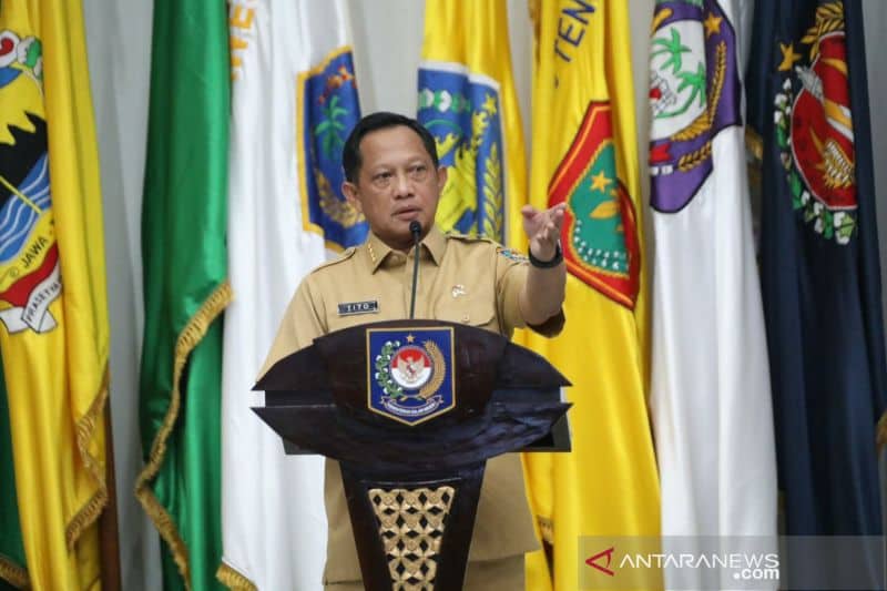 Ilustrasi berita Nasional: Mendagri Terbitkan Instruksi Lanjutan PPKM Luar Jawa-Bali