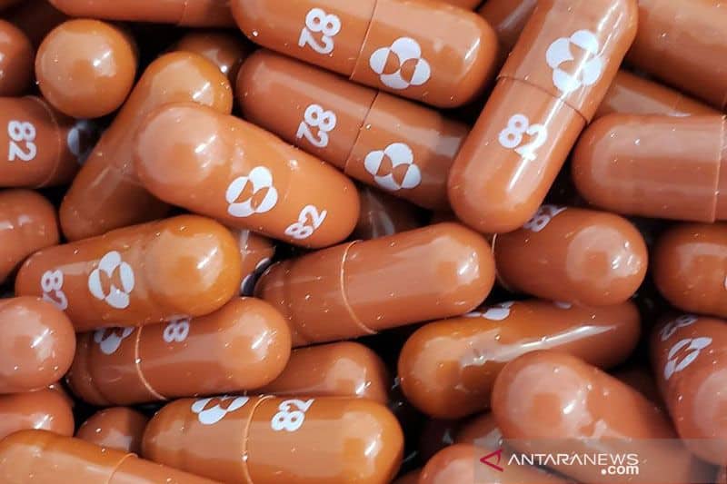 Ilustrasi berita BERITA UTAMA: Panel FDA Beri Dukungan Terbatas Pemakaian Pil COVID-19 Merck