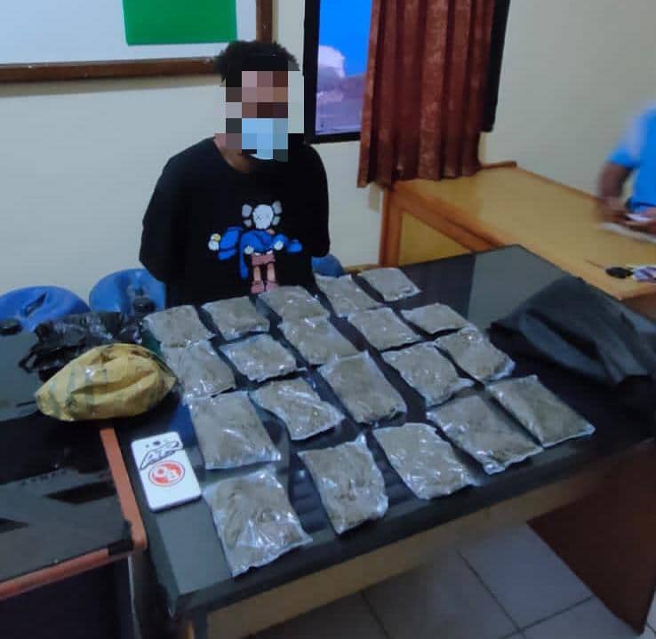 Ilustrasi berita Papua: Niat Selundupkan Ganja Melalui KM Ciremai Berhasil Digagalkan Polda Papua, Satu Pelaku Ditangkap
