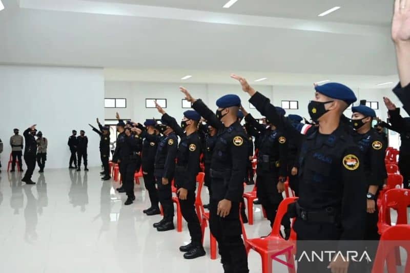Personel Brimob Polda Kalsel yang tergabung dalam Satgas Amole 2022.