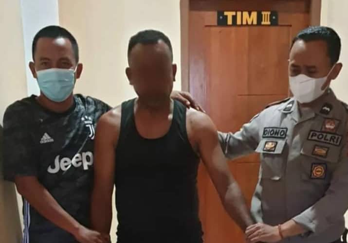 Ilustrasi berita Nasional: Dalam Pengaruh Minuman Keras, Pria Paruh baya Tikam Seorang Remaja Hingga Tewas