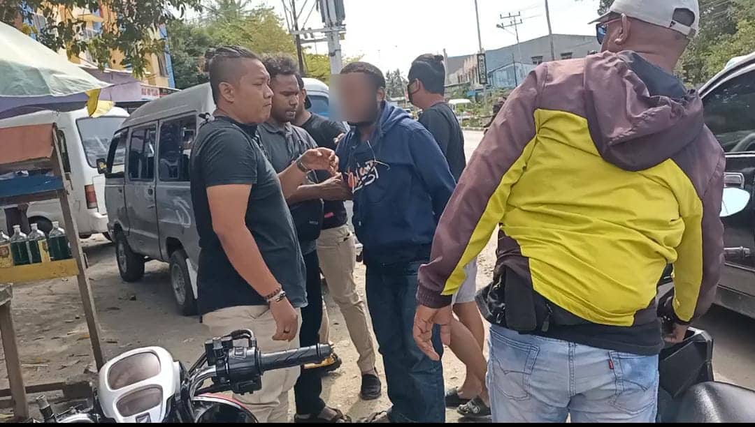 Ilustrasi berita Papua: Istri Jabat Bendahara, Suami Malah Jadi Pencuri, Dibekuk Saat Nekat Gondol Uang Rp 22 Juta Milik Yayasan Pelayanan Injili