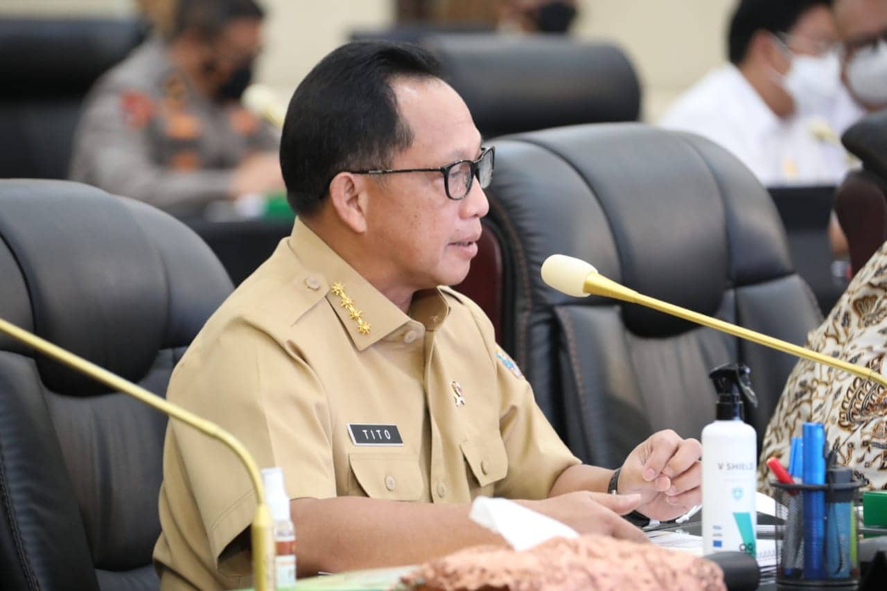 Ilustrasi berita Nasional: Mendagri Terbitkan Surat Edaran Pemberian THR dan Gaji ke-13 oleh Pemda, Simak Baik-baik Jadwalnya