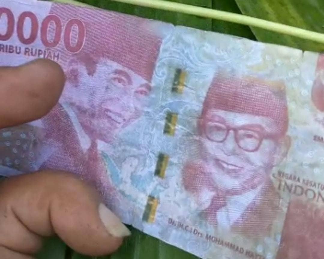 Tampak Uang Palsu