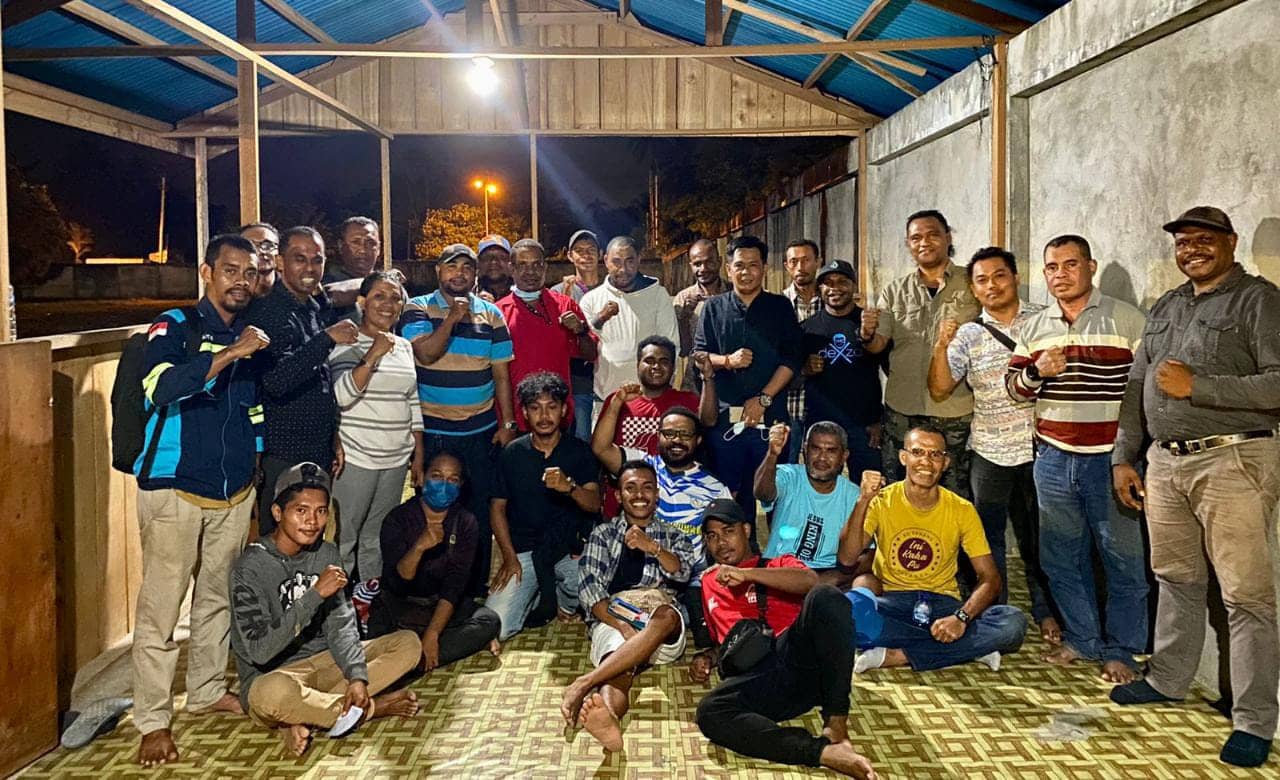 Pengurus dan anggota Pemuda Katolik Mimika usai rapat persiapan Mapenta dan Muskomcab.