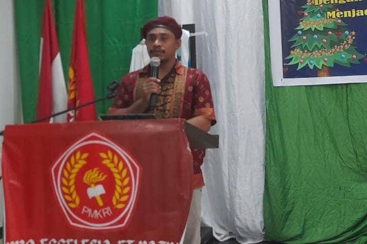 Ketua Presidium PMKRI Cabang Timika Santha Theresia, John Rifaldo Fautngilyanan.