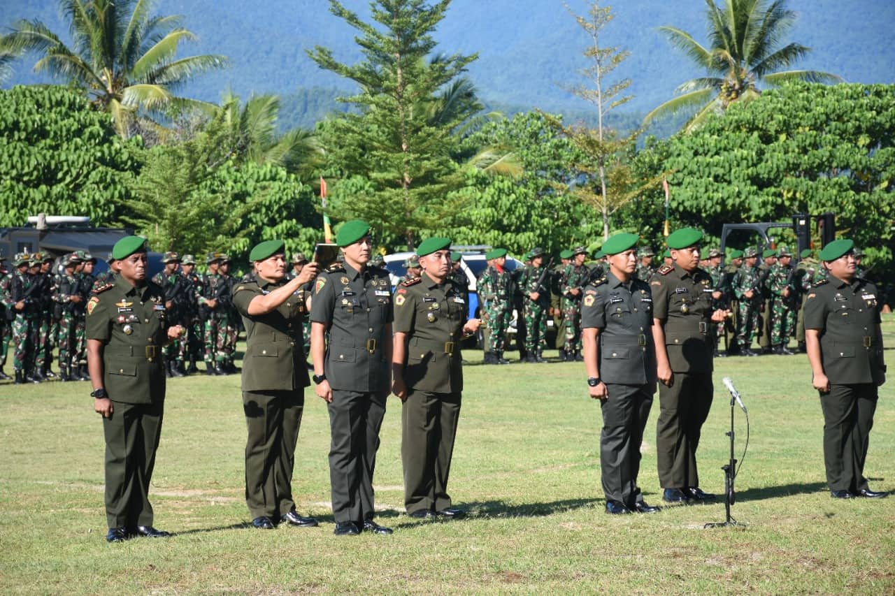 Ilustrasi berita Papua: Pangdam Kasuari Lantik 3 Komandan Baru : Ciri Khas Prajurit Sejati Berani Hadapi Tantangan