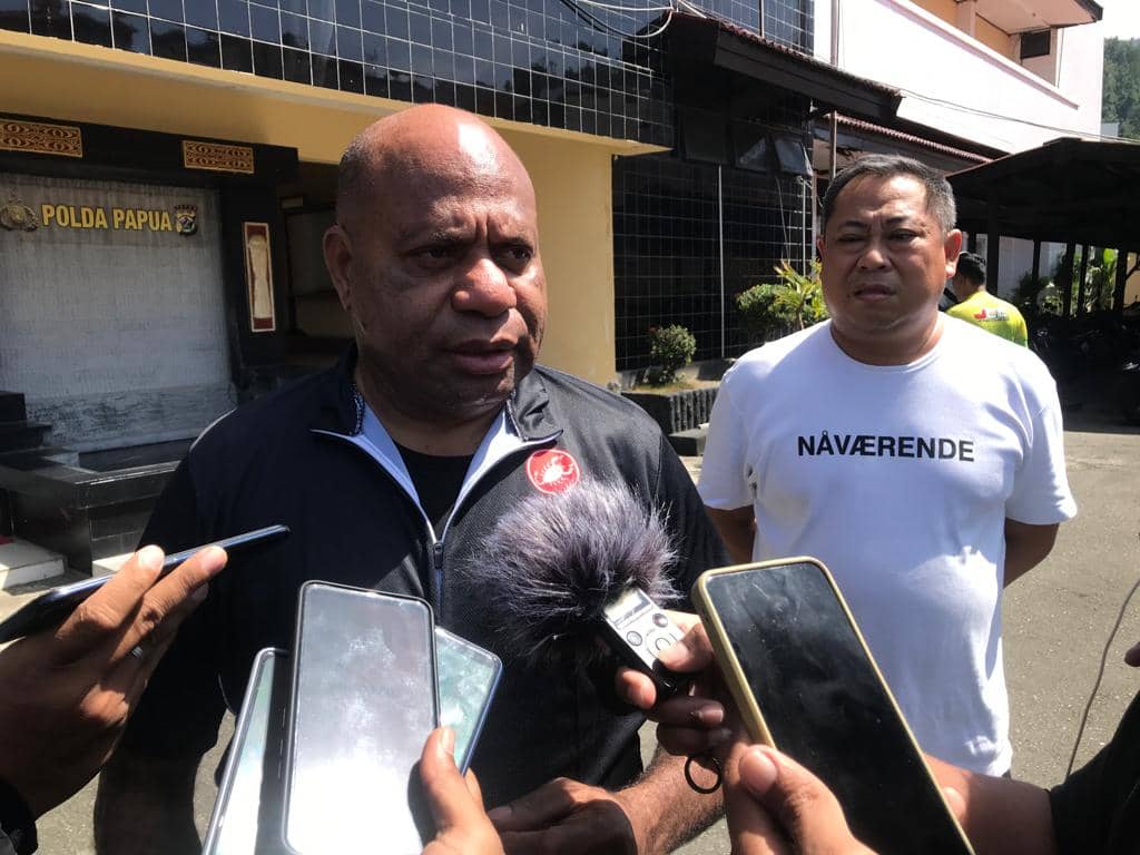 Kapolda Papua Irjen Pol. Mathius Fakhiri