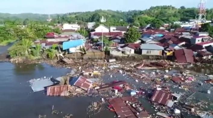 Ilustrasi berita Nasional: Pray For Amurang Menggema Usai Dihantam Bencana, Ratusan Jiwa Mengungsi, Pesisir Manado Terancam
