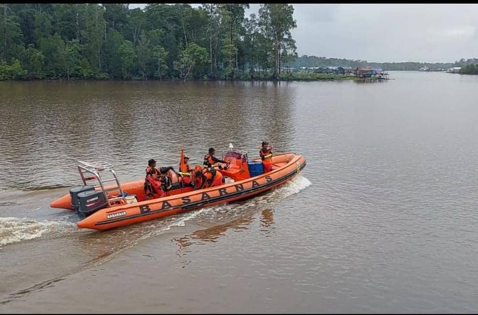 Ilustrasi berita Mimika: Breakingnews: Longboat Timika Tujuan Potowayburu Hilang Kontak, Nasib 6 Penumpang Belum Diketahui