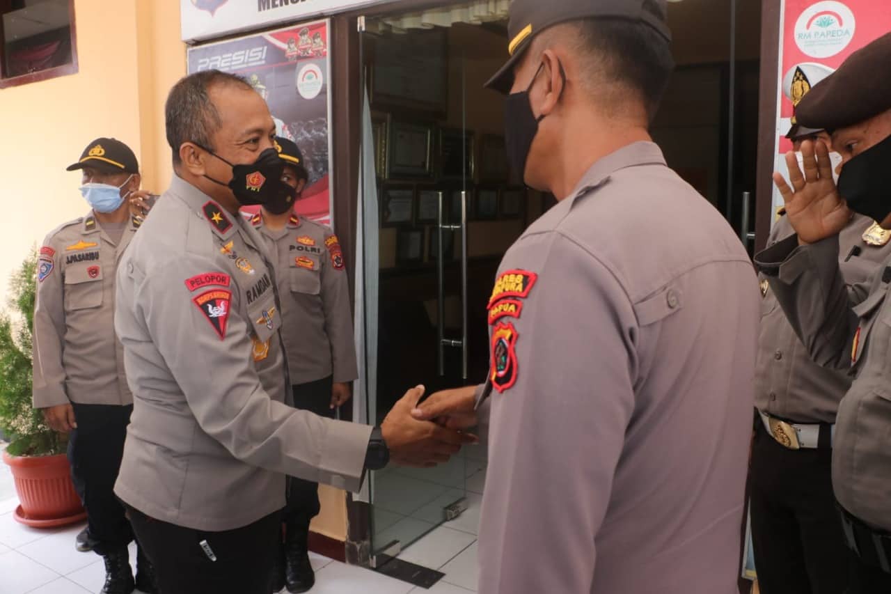 Ilustrasi berita Papua: Wakapolda Papua Minta Anggota Tidak Semena-mena, Harus Bisa Bekerja Sama dan Sama-sama Bekerja
