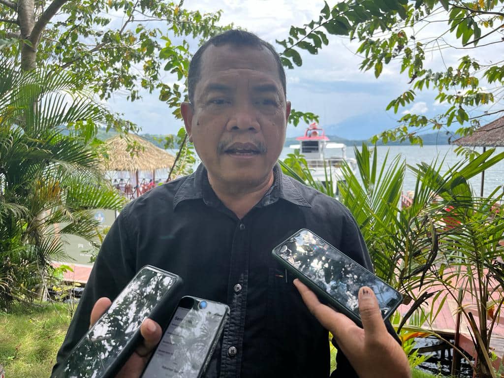 Ilustrasi berita Papua: Dukung Kongres Masyarakat Adat Nusantara, Dinas Perikanan dan Kelautan Jayapura Berikan 5000 Bibit Ikan ke Kampung Donday