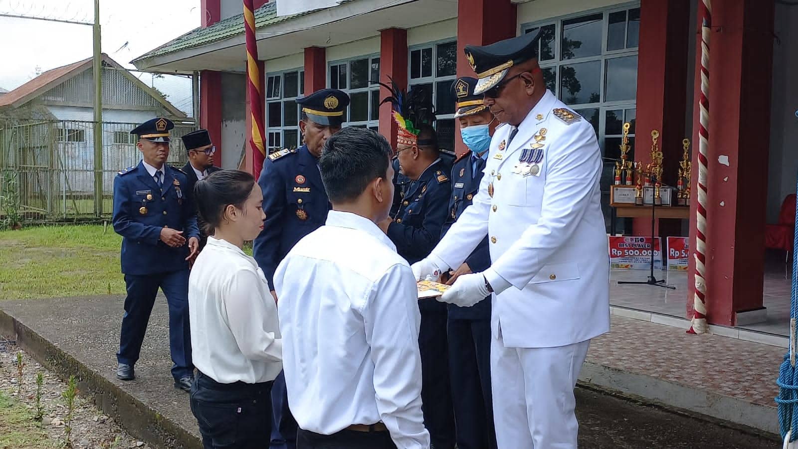 Ilustrasi berita Mimika: Wakil Bupati Mimika Serahkan SK Remisi HUT RI ke-77 Bagi 156 Warga Binaan Lapas Kelas II B Timika