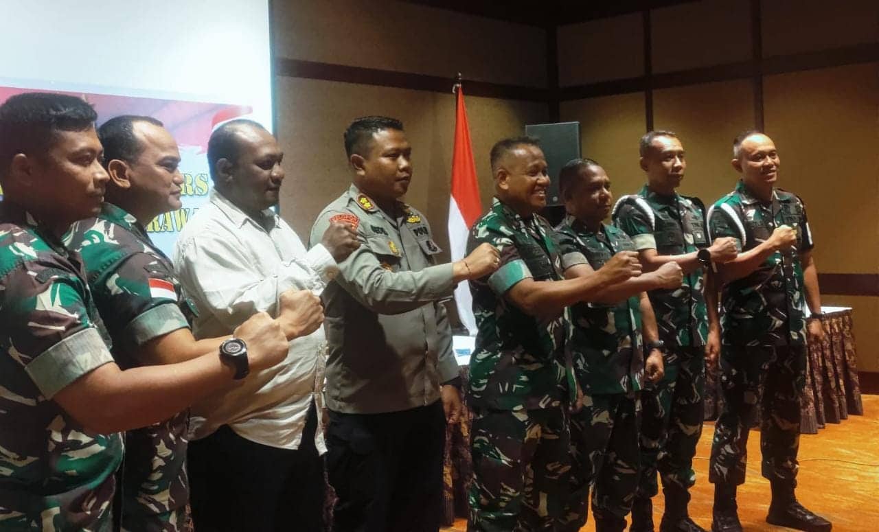 Ilustrasi berita Mimika: 6 Oknum TNI Tersangka Mutilasi 4 Warga Nduga Dipastikan Bakal Dipecat, Pangdam XVII/Cenderawasih Datangi Timika
