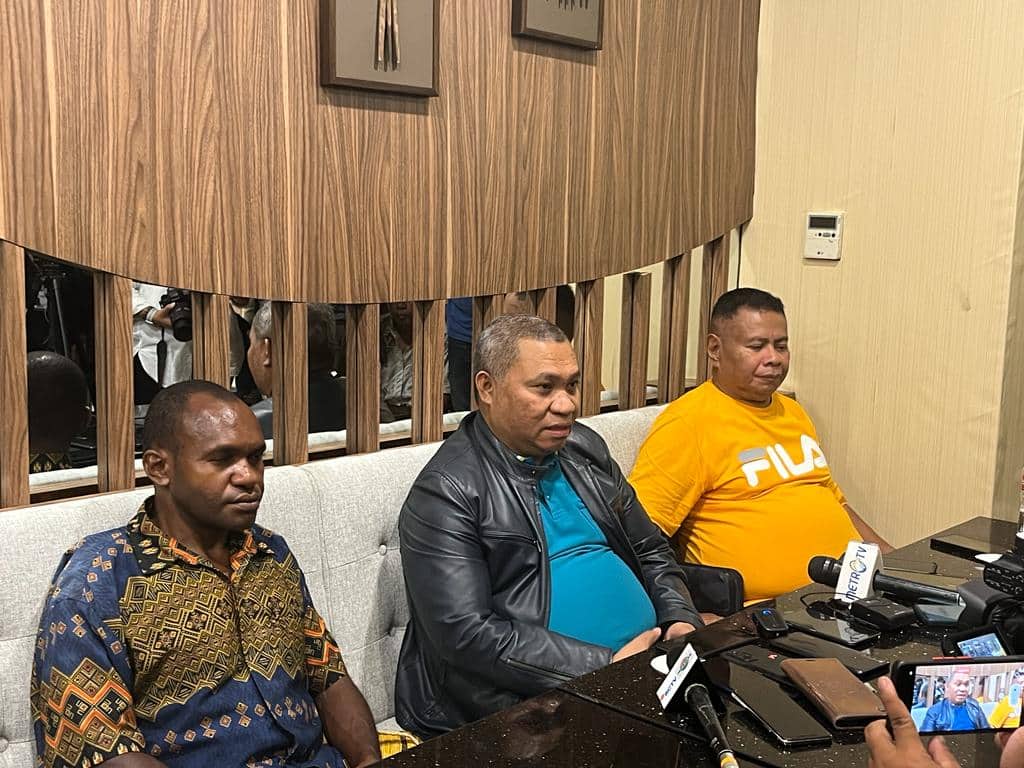 Ilustrasi berita Papua: Dilarang Berobat ke Luar Negeri, Tim Dokter Lukas Enembe akan Datangkan Dokter dari Singapura