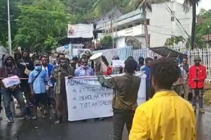 Ilustrasi berita Papua: Aparat Keamanan Masih Cari Karyawan PT FMB di Dogiyai