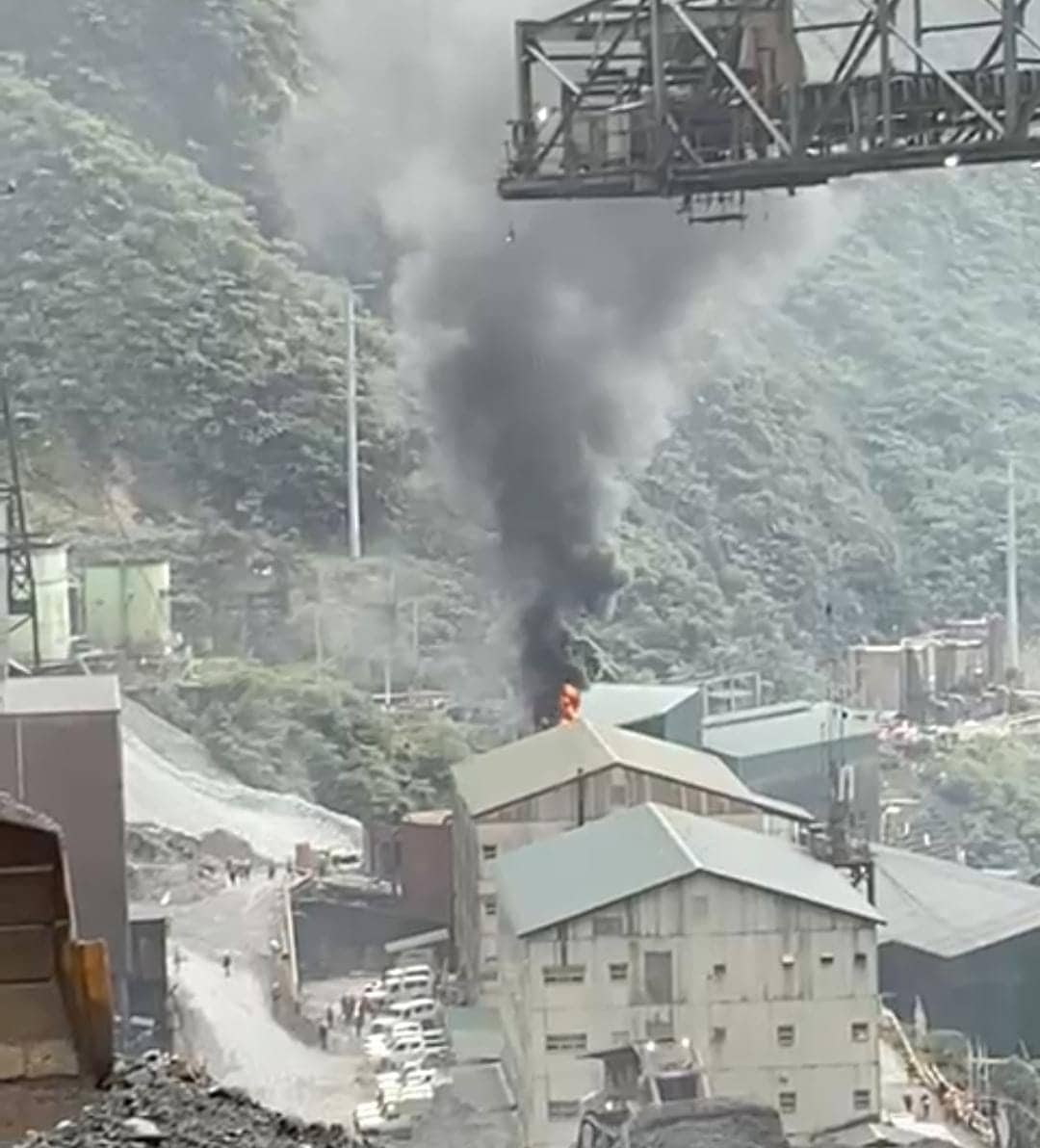 Ilustrasi berita Mimika: Flashnews : Kantor Office Building PT Freeport Indonesia di Mile 74 Dilaporkan Terbakar