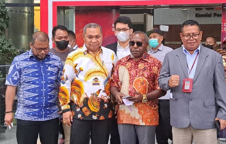 Ilustrasi berita Papua: Terkait Pemanggilan KPK, Pengacara Gubernur Enembe Tegaskan Advokat Tak Bisa Dituntut