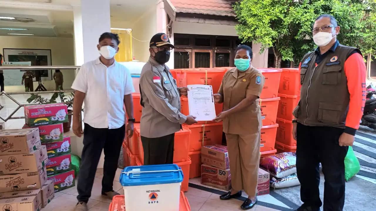 Ilustrasi berita BERITA UTAMA: Pemprov Papua Serahkan Bantuan Logistik Untuk Korban Banjir Kabupaten Jayapura