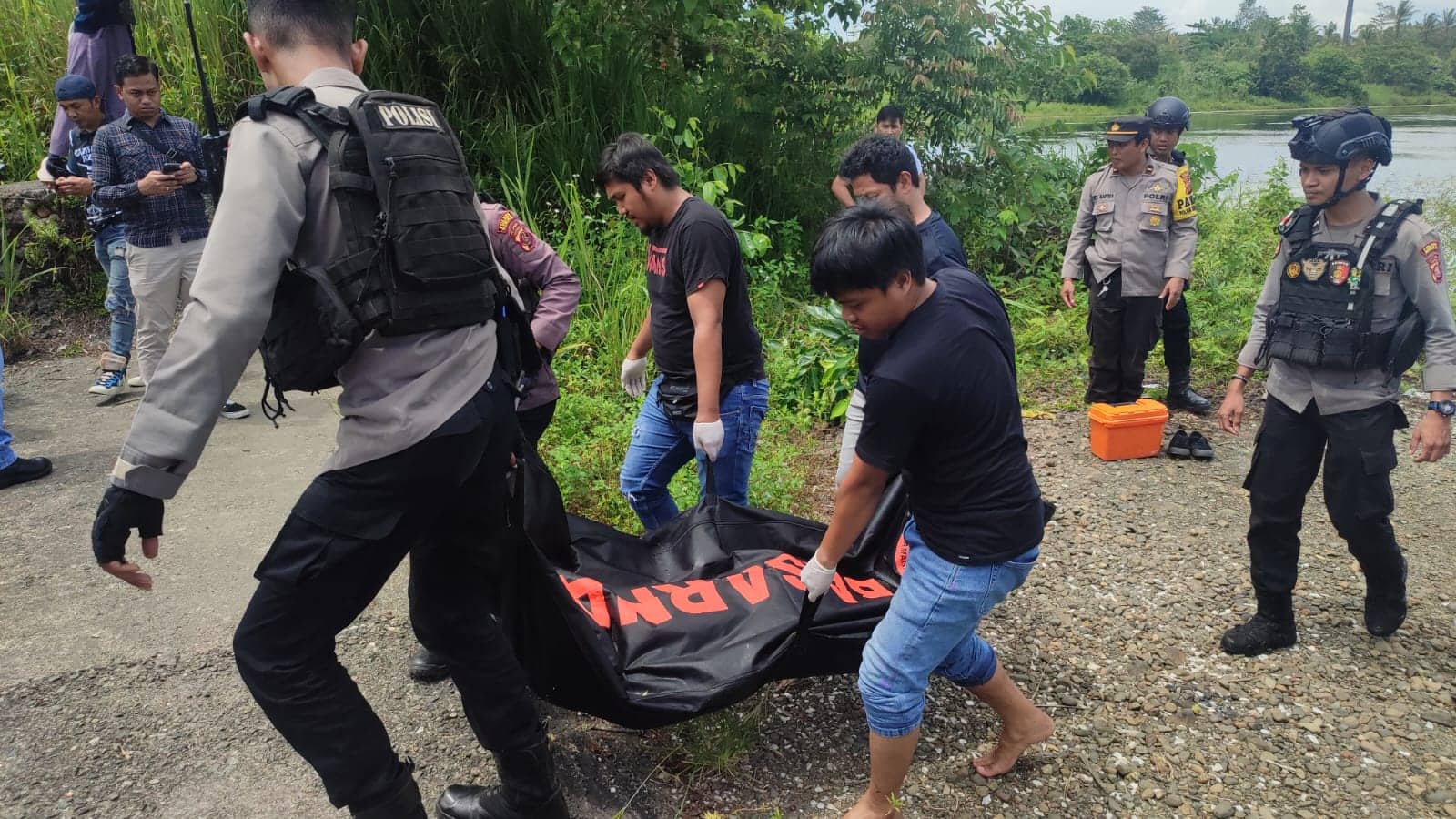 Ilustrasi berita Mimika: Sesosok Mayat Ditemukan Mengambang di Kali Belakang Gardu Listrik Freeport Timika