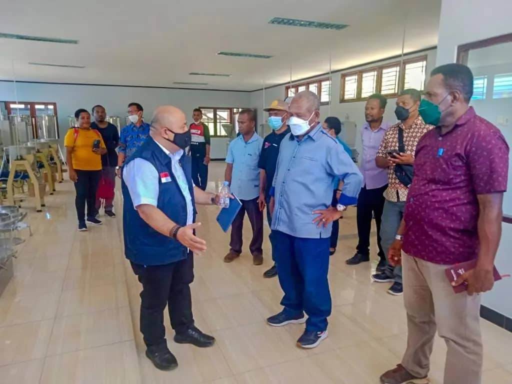 Ilustrasi berita BERITA UTAMA: Tinjau Sentra Industri, Bupati Sebut Kakao Bisa Jadi Lokomotif Ekonomi Di Kabupaten Jayapura