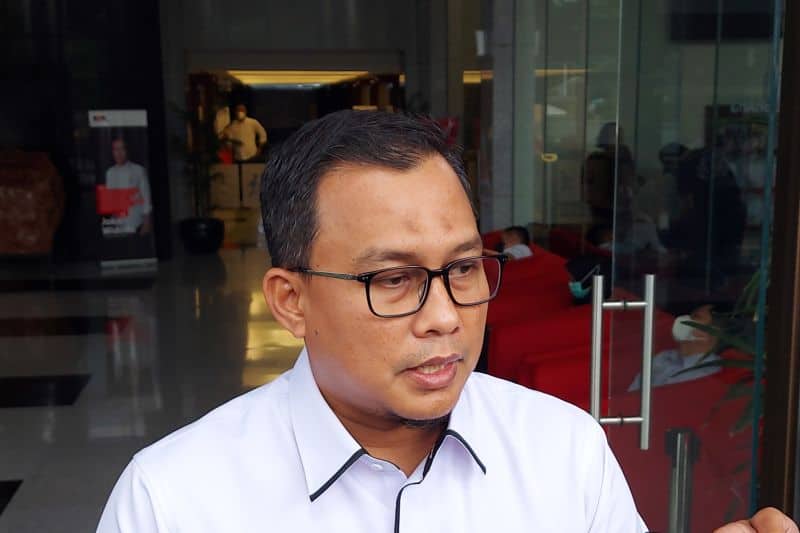 Ilustrasi berita Papua: Komisi Pemberantasan Korupsi Ultimatum Yohana dan Steven Segera Hadiri Panggilan Penyidik