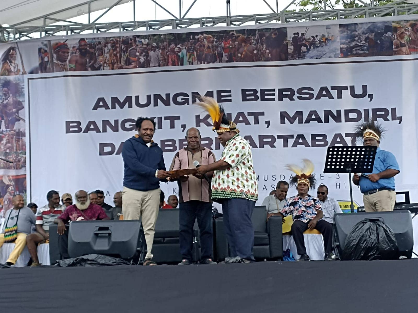 Ilustrasi berita Mimika: Musdat III Pilih Fransiskus Pinimet, Pimpinan Tertinggi Lemasa Tegaskan Tidak Keluarkan Rekomendasi Musdat