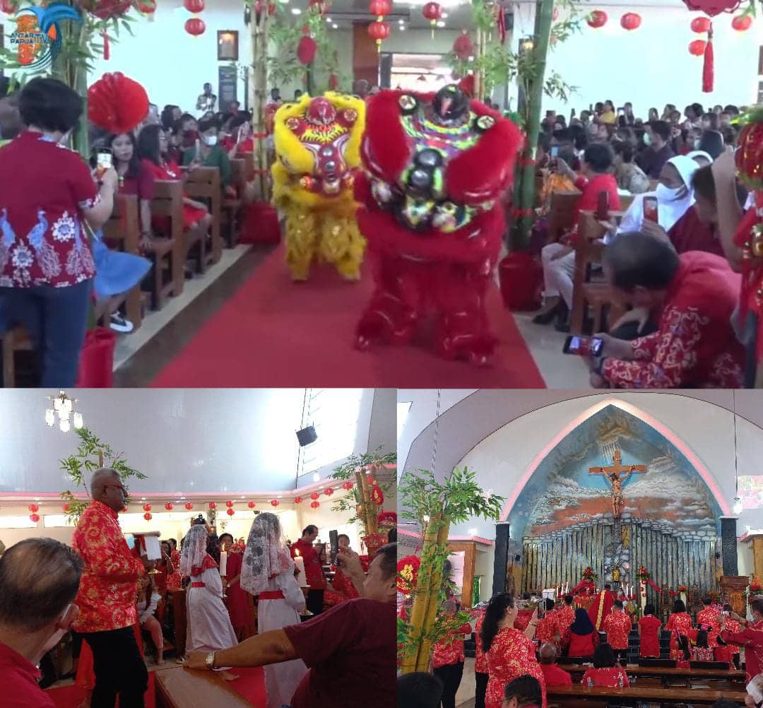 Ilustrasi berita Mimika: Meriah, 2 Barongsai "Antar" Persembahan di Gereja Katolik Sempan, Pakaian Merah Hiasi Misa Hari Raya Imlek 2574