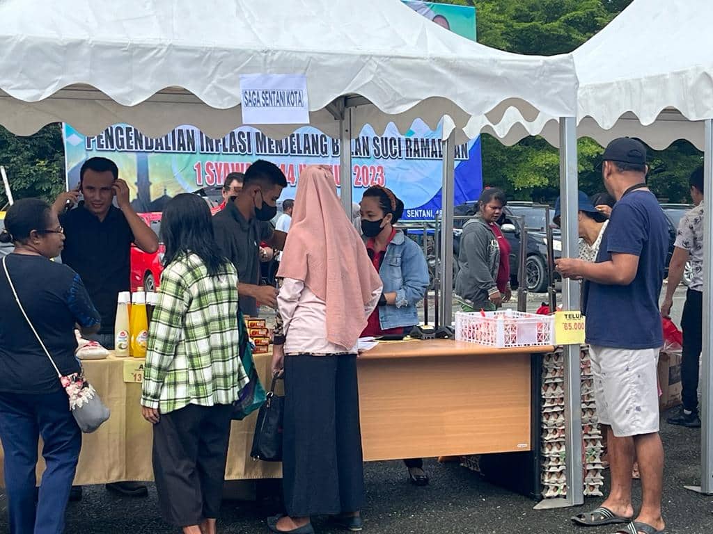 Ilustrasi berita JAYAPURA: Pemprov Papua Bersama Pemkab Jayapura Gelar Pasar Murah, Warga Keluhkan Harga Sama Dengan Harga Toko