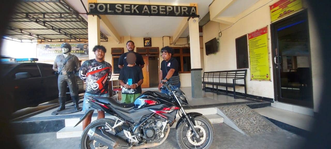 Ilustrasi berita JAYAPURA: Tim Opsnal Polsek Abepura Tangkap Pelaku Curanmor yang Viral di Medsos