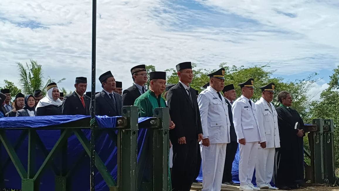 Ilustrasi berita JAYAPURA: 115 ASN Berstatus Plt Dilantik Jadi Pejabat Definitif, Triwarno: Jangan Berpikir Pertahankan Jabatan Hingga Pensiun