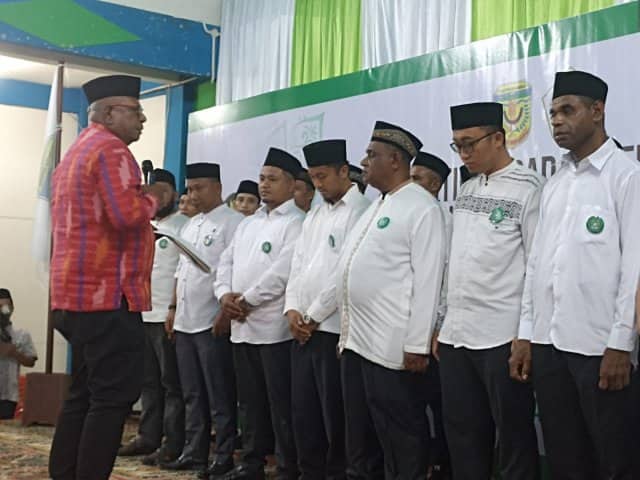 Ilustrasi berita Mimika: Lantik PHBI Mimika, Ini Pesan Plt. Bupati untuk Umat Islam di Mimika