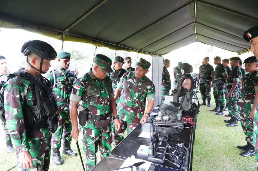 Ilustrasi berita Papua: Pangdam XVII/Cenderawasih Pimpin Pemeriksaan Kesiapan Tugas Operasi Yonif RK 751/VJS