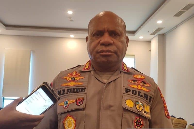 Ilustrasi berita Papua: Kapolda Papua Berharap KKB Bebaskan Pilot Susi Air Sebagai Kado Natal Bagi Keluarga