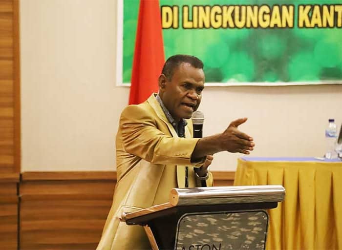 Ilustrasi berita Papua: Sosok Doktor yang Dinilai Paling Layak Jabat Pj. Gubernur Papua, Ini Tanggapan Pdt. Amsal Yowei