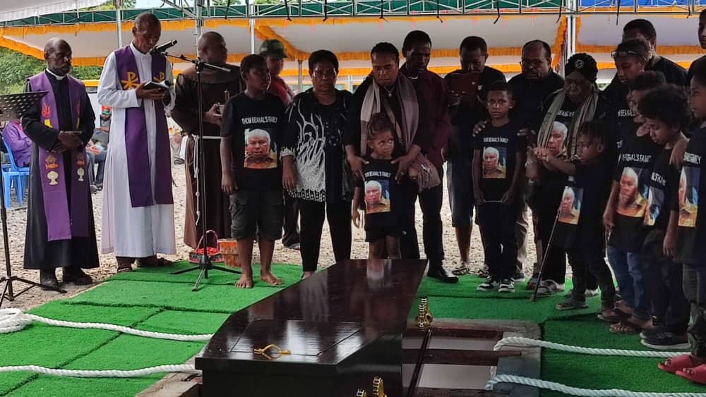 Ilustrasi berita Mimika: Thom Beanal Dimakamkan, Ini Permintaan Keluarga Kepada Pemda Mimika