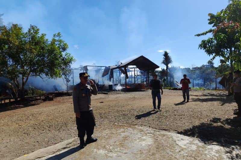 Ilustrasi berita Papua: Polisi akan Menindak Tegas Pelaku Pembakaran Rumah Warga di Nabire