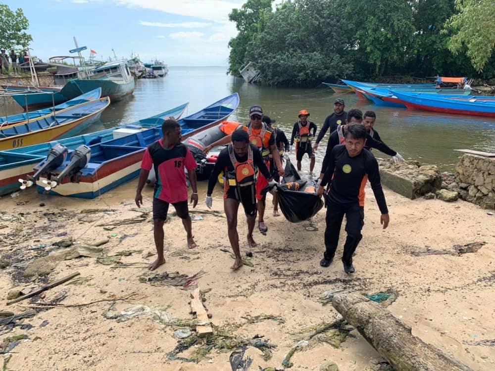 Ilustrasi berita Papua: Jihan, Gadis 9 Tahun, Korban Terakhir Kecelakaan Long Boat di Kaimana Ditemukan