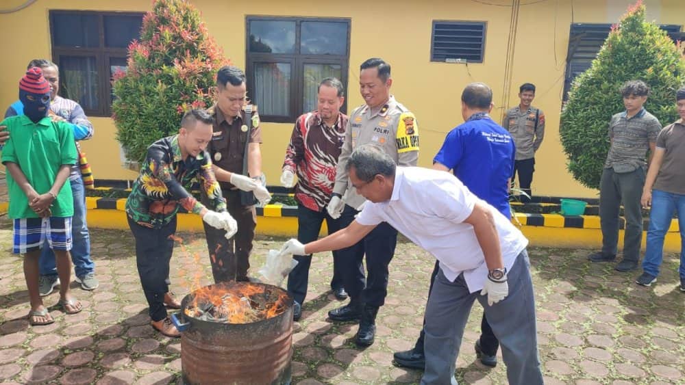 Ilustrasi berita Mimika: Narkoba di Timika Dipasok dari Tiga Daerah Ini, Dua Pengedar Kembali Dibekuk