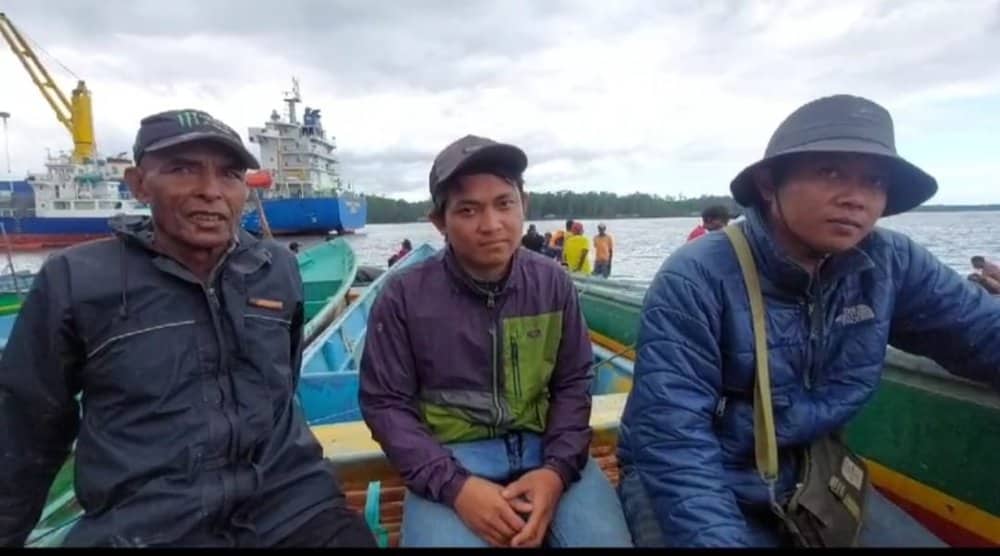 Ilustrasi berita Mimika: Tiga Penumpang Speedboat yang Hilang Saat Menuju Sumapro Akhirnya Ditemukan di Agimuga 2, Begini Kondisinya
