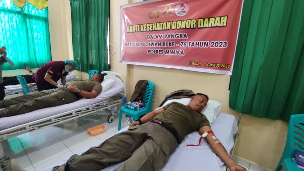 Ilustrasi berita Mimika: Terbuka Untuk Umum, Peringati Hari Jadi Polwan ke - 75 Polres Mimika Kerjasama Palang Merah Indonesia Gelar Donor Darah