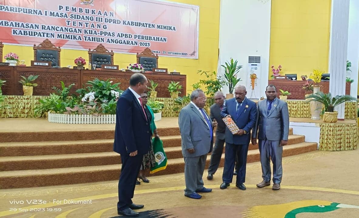 Ilustrasi berita Mimika: Mulai Diparipurna DPRD Mimika, APBD Perubahan Kabupaten Mimika Tahun Anggaran 2023 Diproyeksi Rp 7,2 Triliun