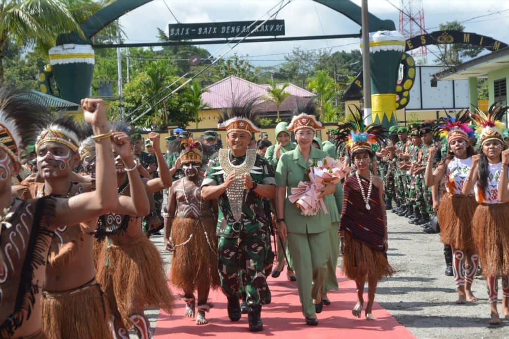 Ilustrasi berita Mimika: Kunjungi Timika, Pangdam XVII/Cenderawasih Singgung Perumahan Bagi Prajurit dan Netralitas TNI Hadapi Pemilu 2024