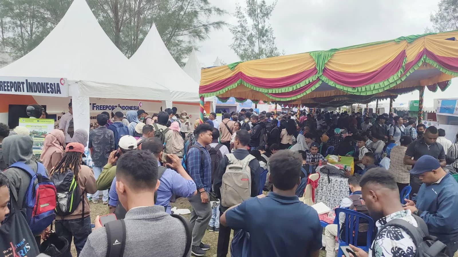 Ilustrasi berita Mimika: Resmi Dibuka, Ini Ratusan Perusahaan yang Tawarkan Lowongan Kerja di Job Fair 2023 di Timika