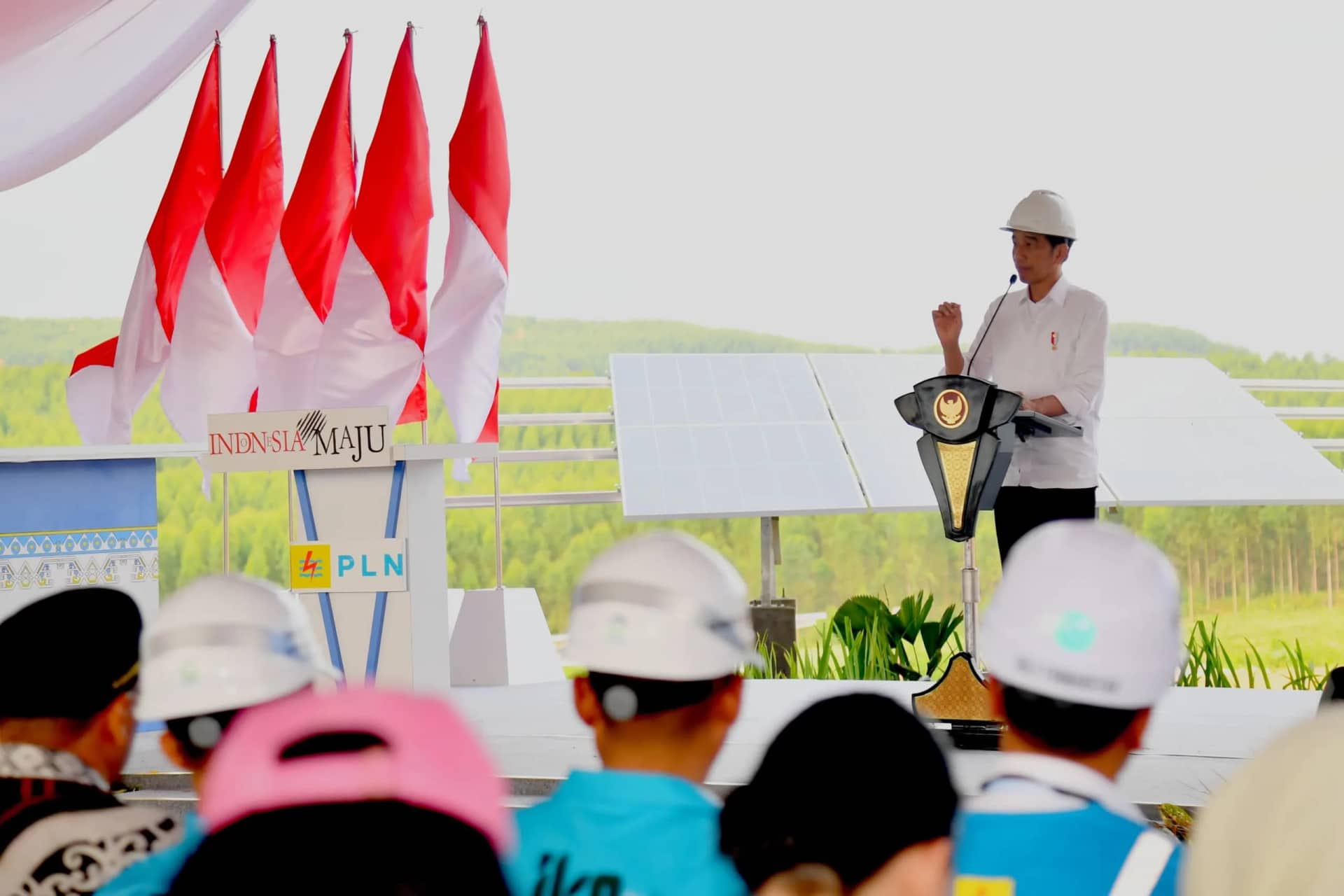 Ilustrasi berita Nasional: Dampingi Kunjungan Presiden di IKN, Dirut PLN Siap Penuhi Kebutuhan Listrik Dari Energi Bersih