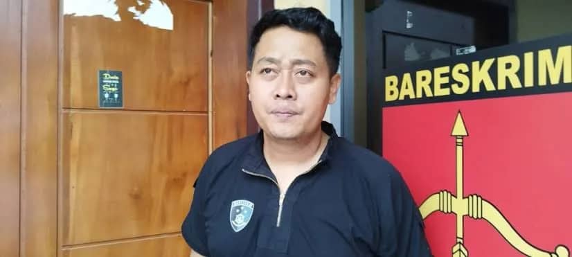 Ilustrasi berita JAYAPURA: Oknum Pimpinan DPRD Kabupaten Jayapura Dilaporkan ke Polisi, Diduga Lakukan Penipuan Hingga Ratusan Juta