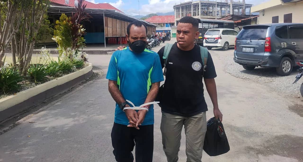 Ilustrasi berita Papua: Polres Nduga Serahkan 1 Anggota KKB Pelaku Kriminal Ke Kejari Wamena